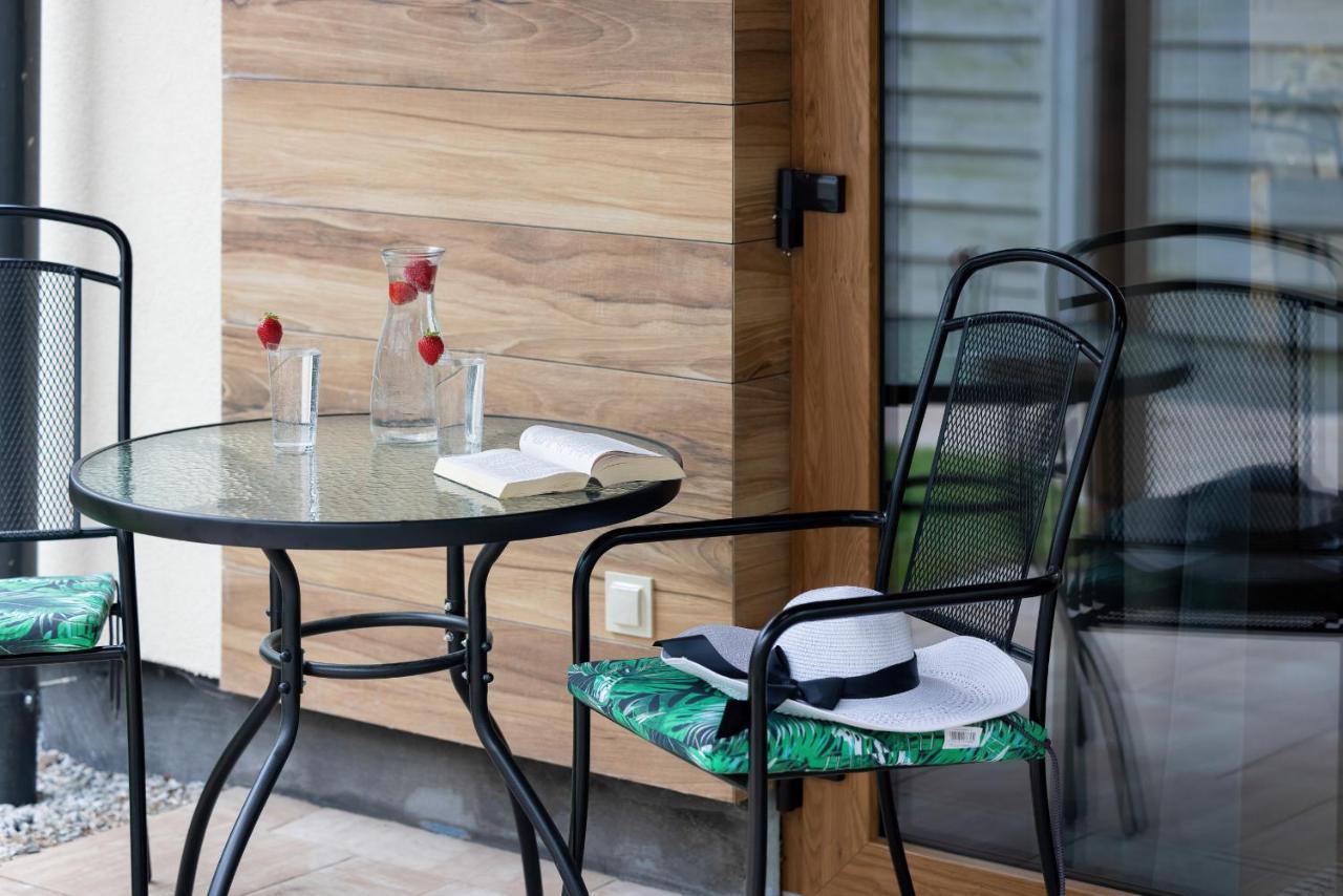 Apartamenty Zielona 11 By Noclegi Renters Miedzywodzie Ngoại thất bức ảnh