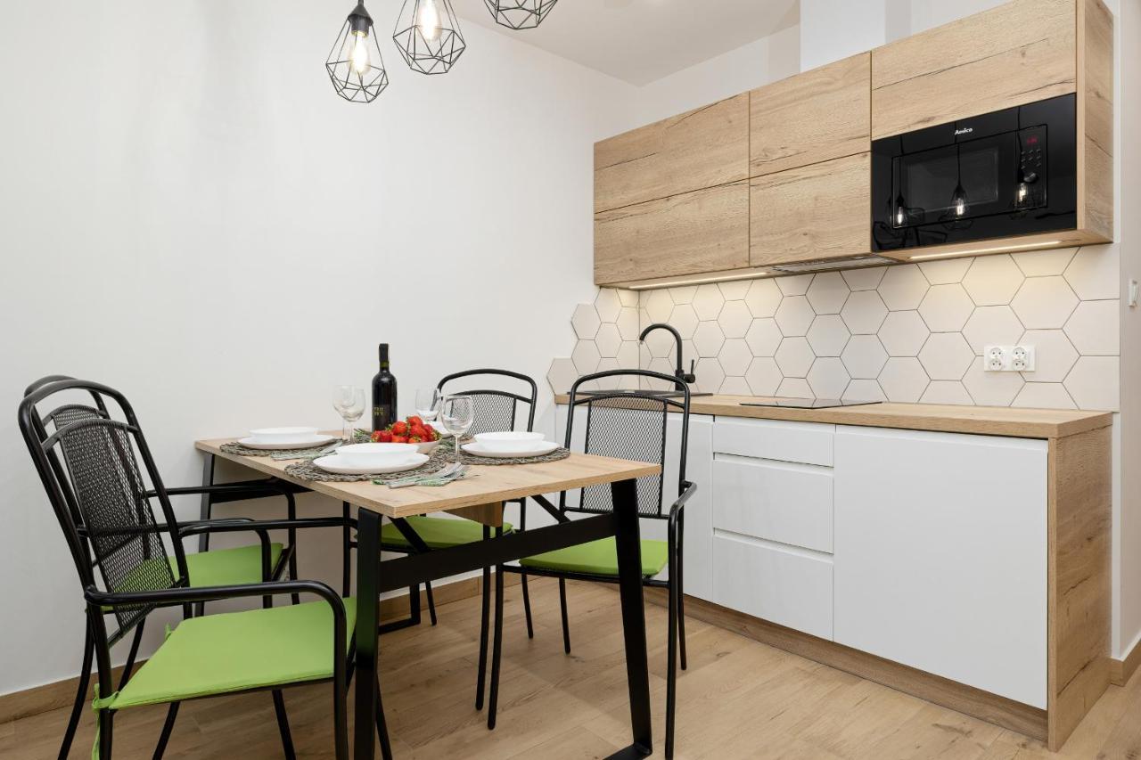 Apartamenty Zielona 11 By Noclegi Renters Miedzywodzie Ngoại thất bức ảnh
